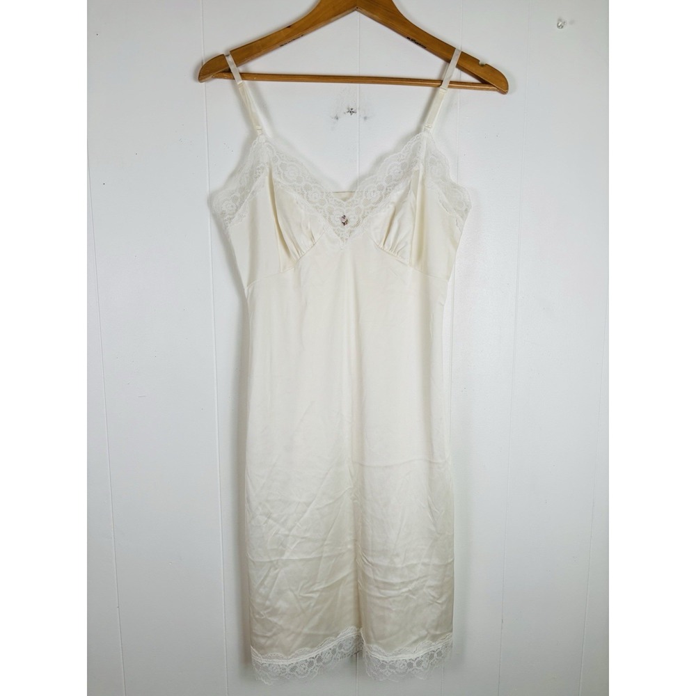 VTG Sliperfection‎ Full Slip Sz 36 Ivory Dress Slip Rosette Lace Trim Made USA